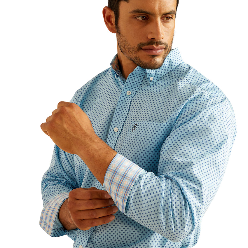 Ariat Long Sleeve Shirts