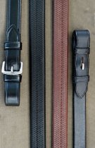 Red Barn Rubber Reins with Small Pimples