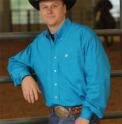 Men’s clothing from Ariat and Cinch – jeans, shirts, outerwear, and casual styles from Tack Room Inc.