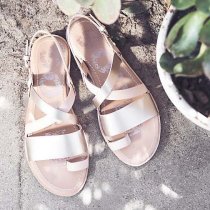 Sorel Ella Criss Cross Sandals 6.5