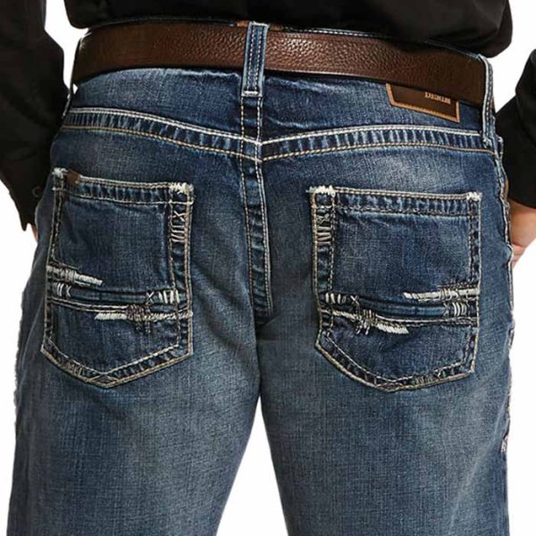 Men’s clothing from Ariat and Cinch – jeans, shirts, outerwear, and casual styles from Tack Room Inc.