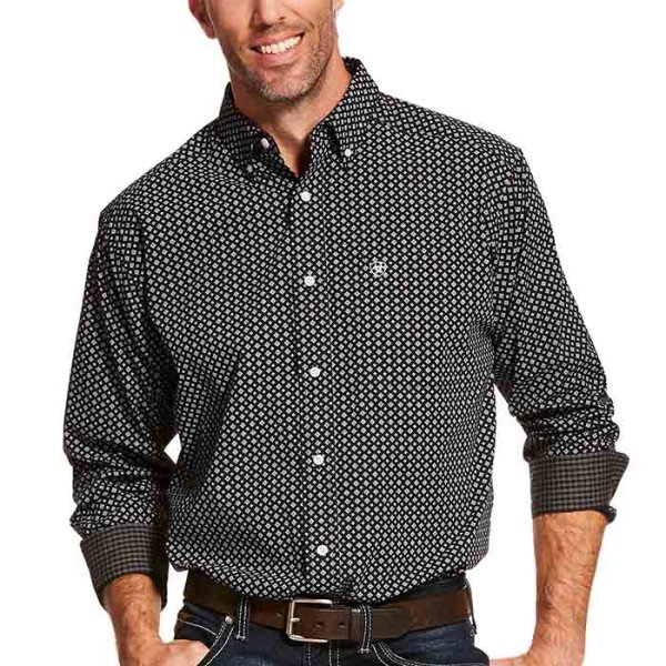 Ariat Men's Wrinkle Free Button Down Shirt Cleverly M