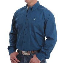 Men’s clothing from Ariat and Cinch – jeans, shirts, outerwear, and casual styles from Tack Room Inc.