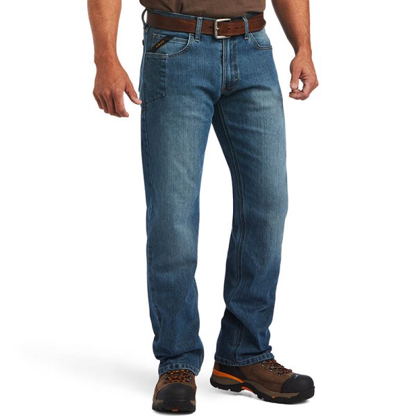 Men’s clothing from Ariat and Cinch – jeans, shirts, outerwear, and casual styles from Tack Room Inc.