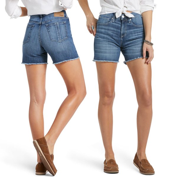 Ariat Boyfriend Lucy 5 Inch Short for Women 29R