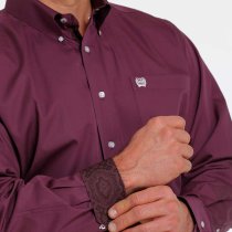 Men’s clothing from Ariat and Cinch – jeans, shirts, outerwear, and casual styles from Tack Room Inc.