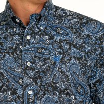 Men’s clothing from Ariat and Cinch – jeans, shirts, outerwear, and casual styles from Tack Room Inc.