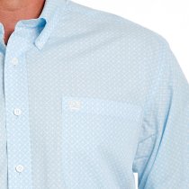 Men’s clothing from Ariat and Cinch – jeans, shirts, outerwear, and casual styles from Tack Room Inc.