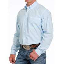 Men’s clothing from Ariat and Cinch – jeans, shirts, outerwear, and casual styles from Tack Room Inc.