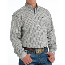 Men’s clothing from Ariat and Cinch – jeans, shirts, outerwear, and casual styles from Tack Room Inc.