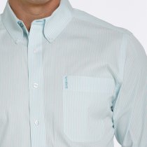 Men’s clothing from Ariat and Cinch – jeans, shirts, outerwear, and casual styles from Tack Room Inc.