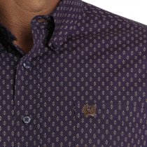 Men’s clothing from Ariat and Cinch – jeans, shirts, outerwear, and casual styles from Tack Room Inc.