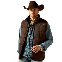 Men’s outerwear from Ariat, Cinch & Outback Trading — softshell jackets, vests & winter coats.