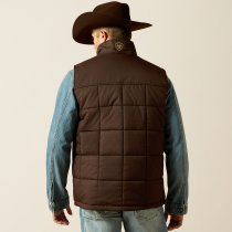 Men’s outerwear from Ariat, Cinch & Outback Trading — softshell jackets, vests & winter coats.