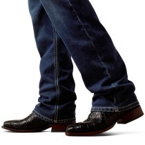 Men’s clothing from Ariat and Cinch – jeans, shirts, outerwear, and casual styles from Tack Room Inc.