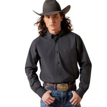 Men’s clothing from Ariat and Cinch – jeans, shirts, outerwear, and casual styles from Tack Room Inc.