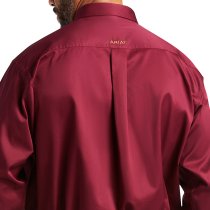 Men’s clothing from Ariat and Cinch – jeans, shirts, outerwear, and casual styles from Tack Room Inc.