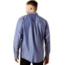Ariat Wrinkle Free Solid Pinpoint Oxford Shirt in Classic Fit M