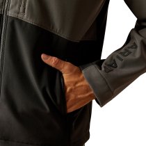 Men’s outerwear from Ariat, Cinch & Outback Trading — softshell jackets, vests & winter coats.