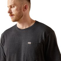 Men’s clothing from Ariat and Cinch – jeans, shirts, outerwear, and casual styles from Tack Room Inc.
