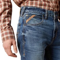 Men’s clothing from Ariat and Cinch – jeans, shirts, outerwear, and casual styles from Tack Room Inc.
