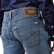 Men’s clothing from Ariat and Cinch – jeans, shirts, outerwear, and casual styles from Tack Room Inc.