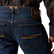 Men’s clothing from Ariat and Cinch – jeans, shirts, outerwear, and casual styles from Tack Room Inc.