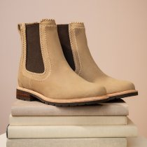 Ariat Wexford Whipstitch Chelsea Boot – Camel Suede