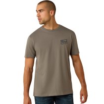 Men’s clothing from Ariat and Cinch – jeans, shirts, outerwear, and casual styles from Tack Room Inc.