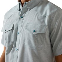 Men’s clothing from Ariat and Cinch – jeans, shirts, outerwear, and casual styles from Tack Room Inc.