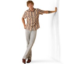 Men’s clothing from Ariat and Cinch – jeans, shirts, outerwear, and casual styles from Tack Room Inc.
