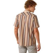 Men’s clothing from Ariat and Cinch – jeans, shirts, outerwear, and casual styles from Tack Room Inc.
