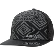 Men’s clothing from Ariat and Cinch – jeans, shirts, outerwear, and casual styles from Tack Room Inc.