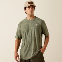 Men’s clothing from Ariat and Cinch – jeans, shirts, outerwear, and casual styles from Tack Room Inc.