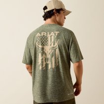 Men’s clothing from Ariat and Cinch – jeans, shirts, outerwear, and casual styles from Tack Room Inc.